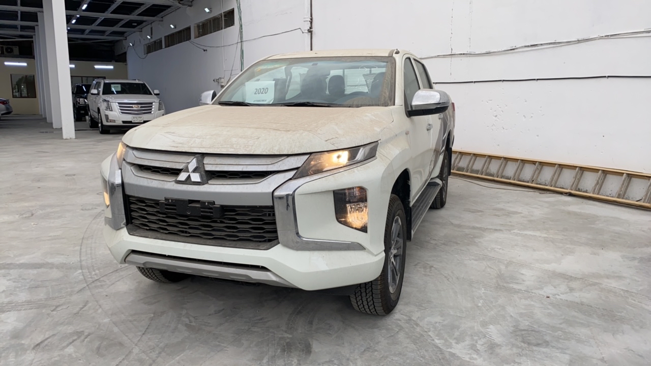 میتسوبیشی L200